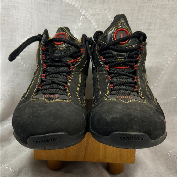 Converse high top athletic shoes Dwayne Wade 1h 07 02 - Picture 4 of 15